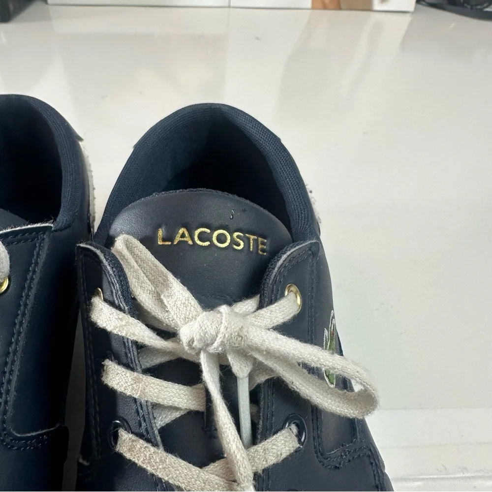 Lacoste Leather Boat Shoes | Navy Blue Preppy Coastal Casual Sneakers size 10